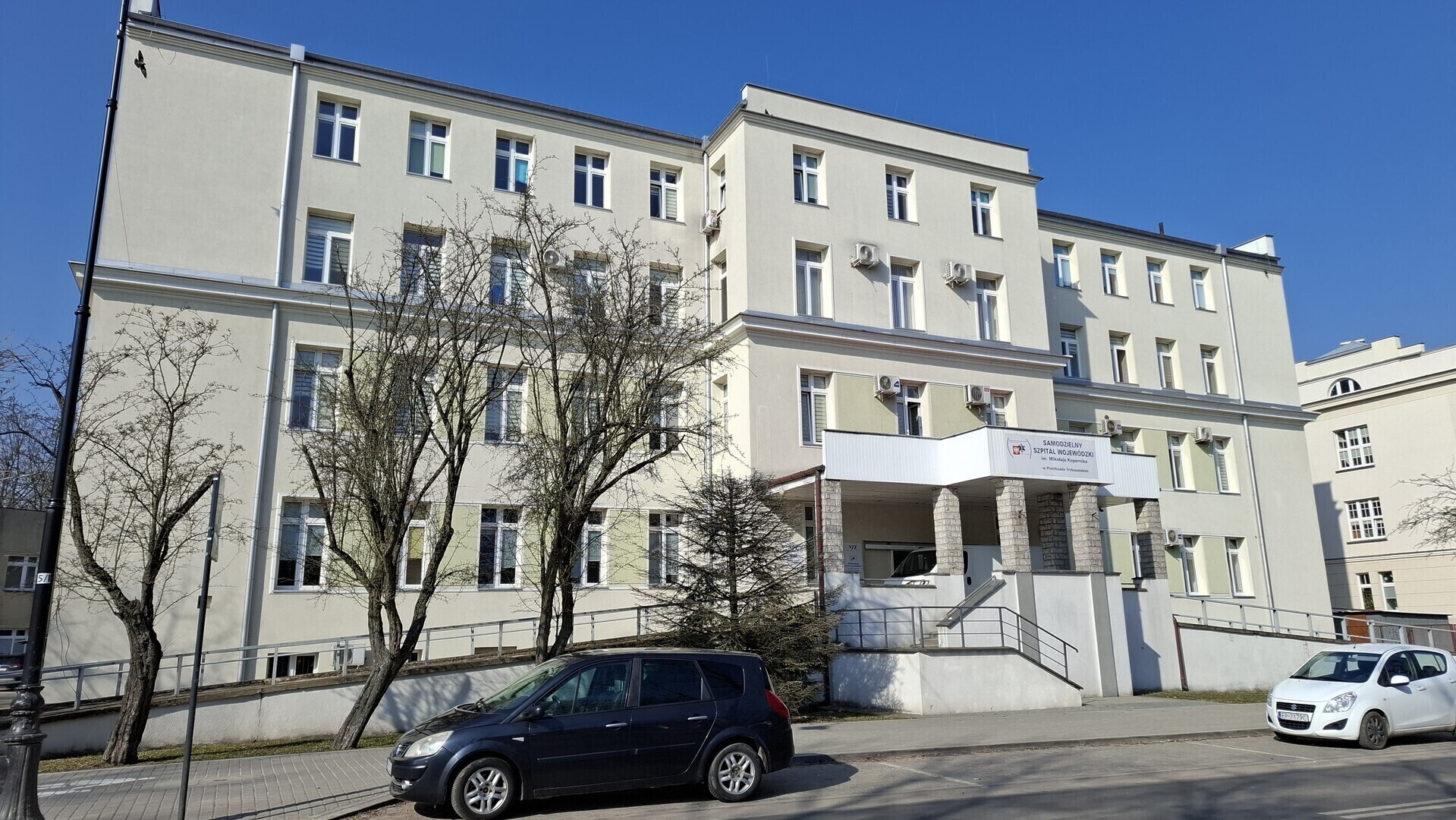 Umowę narzucił wicemarszałek Ziemba. Starosta o problemach szpitala przy Roosevelta