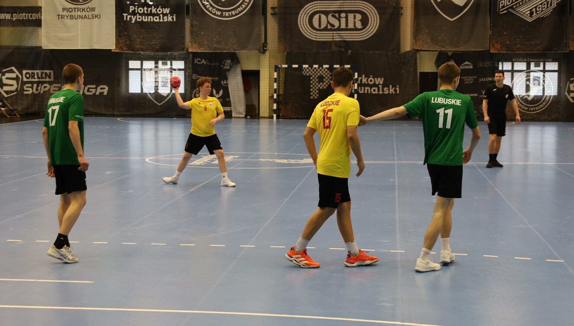 Łódzkie najlepsze w piotrkowskim półfinale