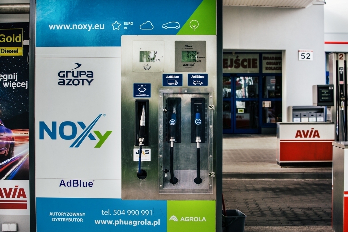 Od początku wojny na Bliskim Wschodzie znacząco wzrosły ceny hurtowe paliw Orlenu