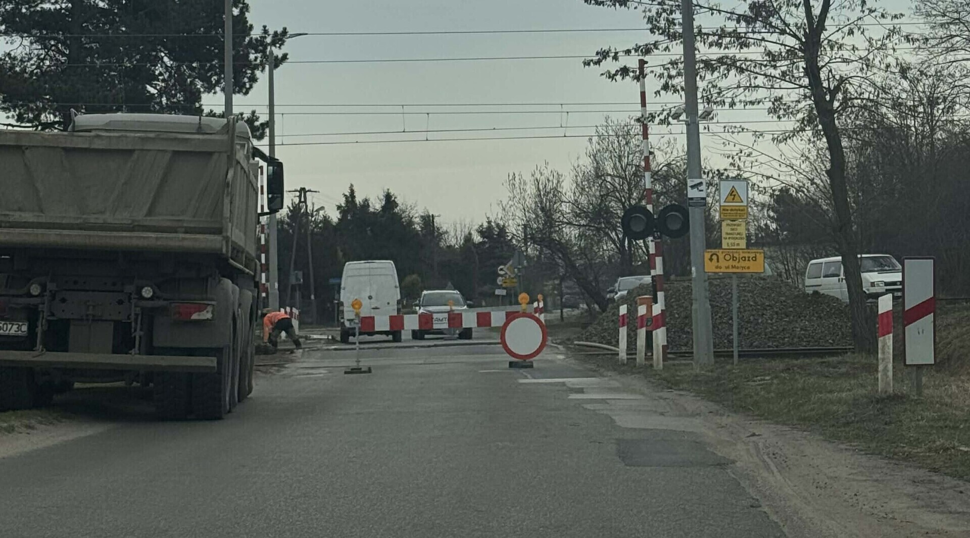 Przejazd kolejowo drogowy na Granicznej w Piotrkowie zamknięty