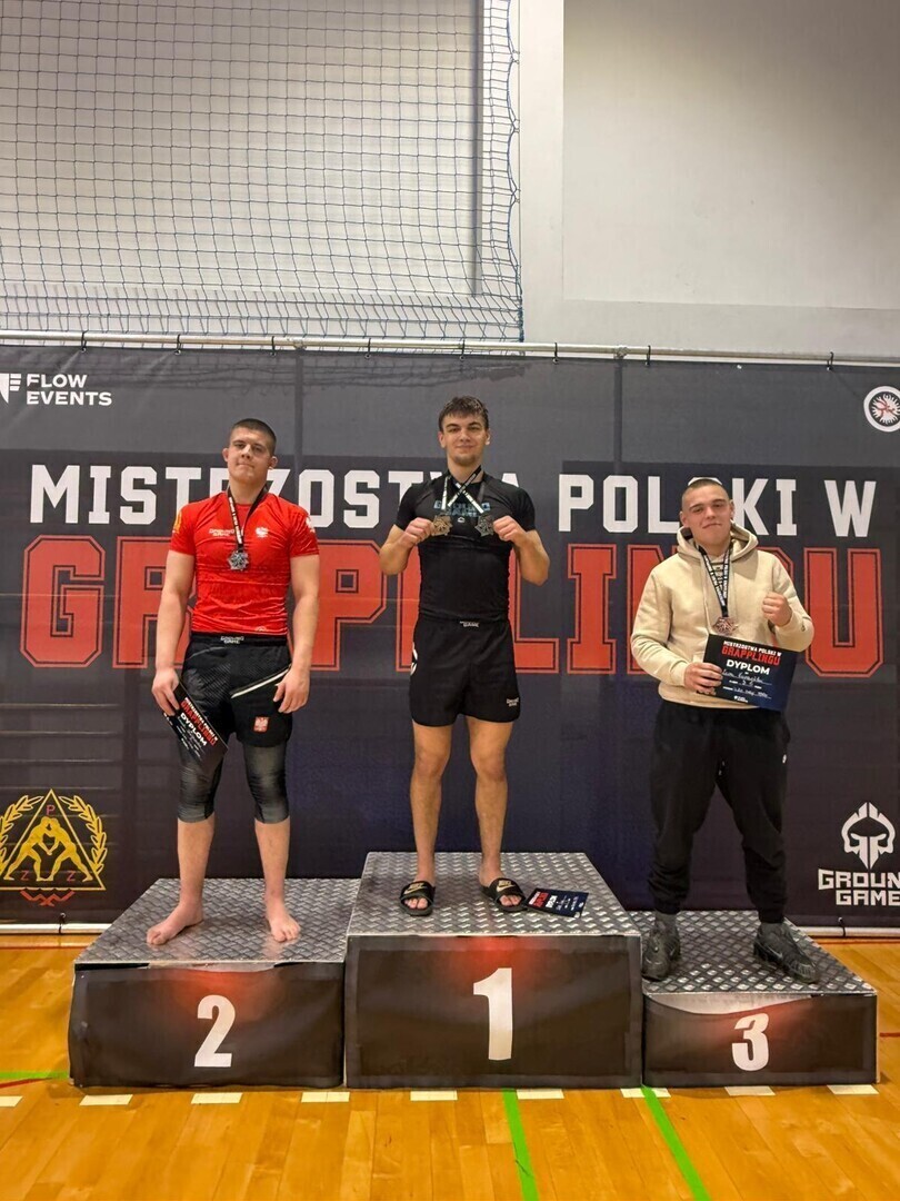 Cztery medale piotrkowskich zawodników w MP w grapplingu