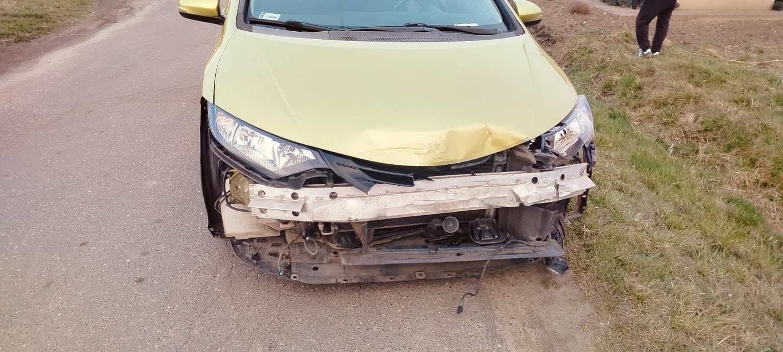 Zderzenie dwóch aut w Krężnej. Dziecko trafiło do szpitala