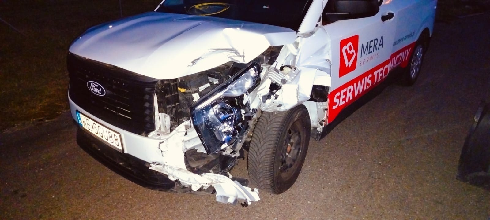 Zderzenie dwóch aut na S8 w Studziankach. Kierujący Seatem dopiero co zdał prawo jazdy