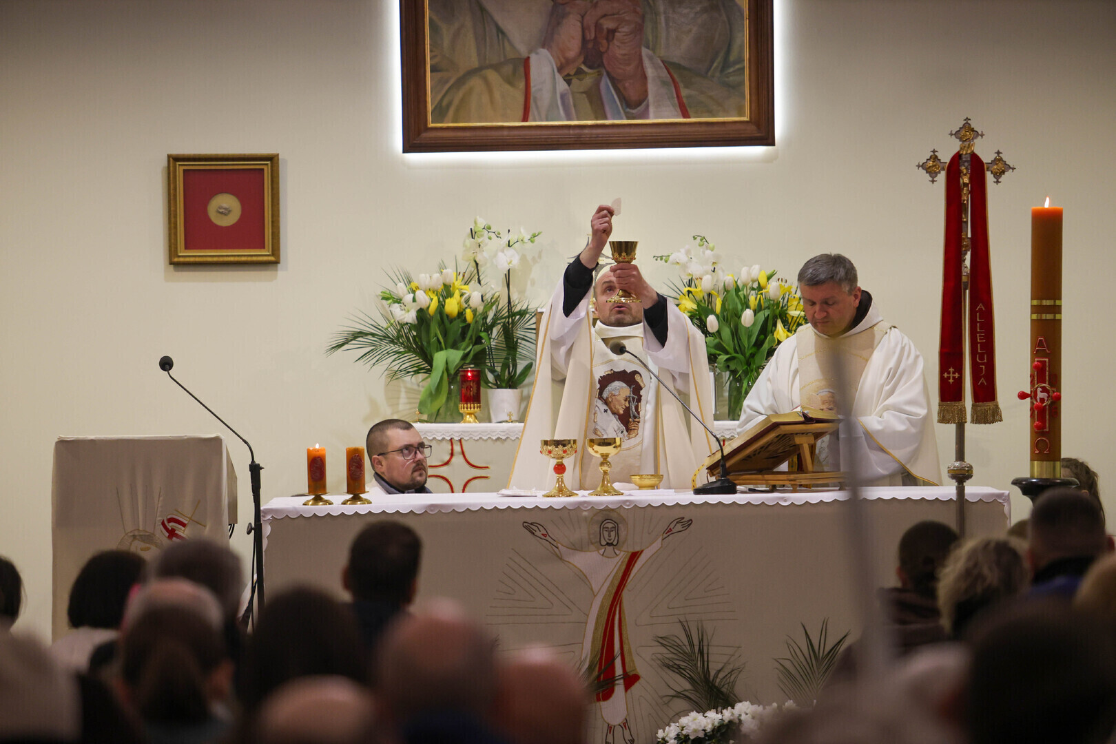 IV Marsz Papieski przeszedł ulicami Piotrkowa Trybunalskiego. Blisko 300 wiernych uczciło w wyjątkowy sposób Jana Pawła II