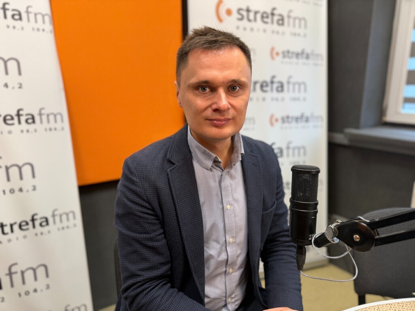 Robię sobie jaja. Zachowanie posła PiS w telewizji wywołało burzę komentarzy