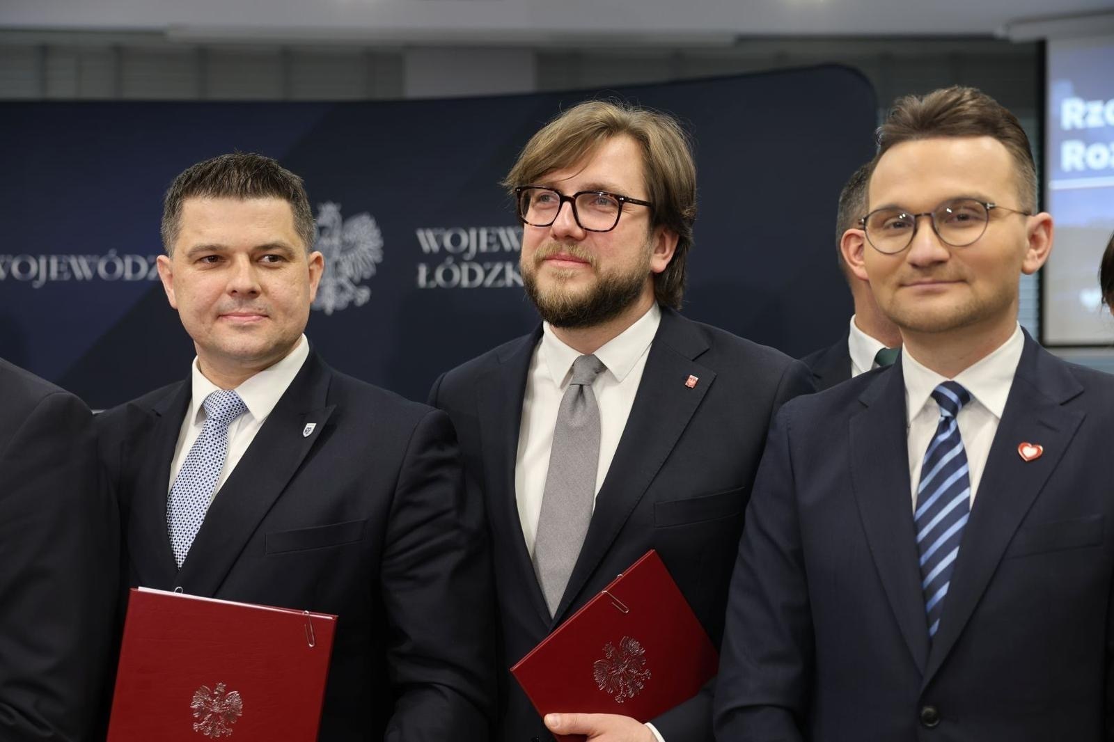 Dofinansowanie dróg lokalnych 2026 326 mln zł dla regionu w tym Piotrków Trybunalski na remont ul. Roosevelta