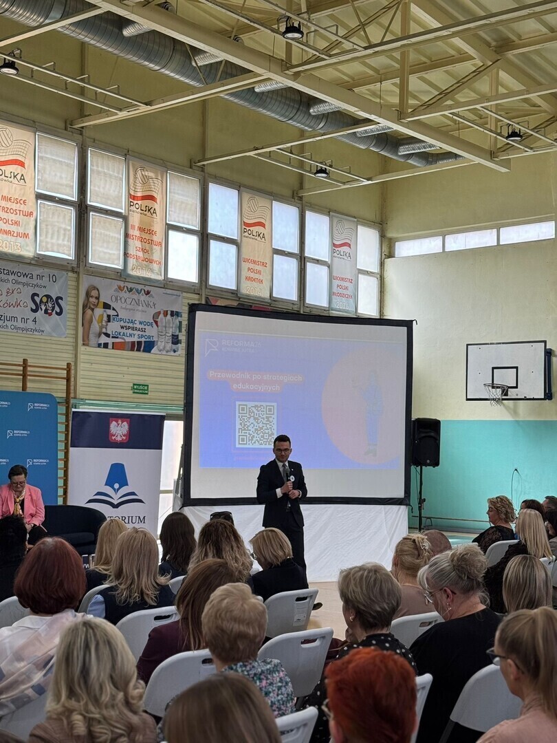 Reforma Kompas Jutra tematem spotkania w Tomaszowie. Nauczyciele także z powiatu piotrkowskiego