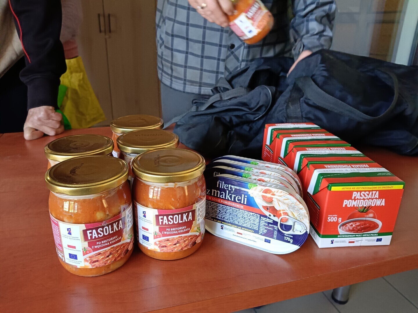 Żywność trafiła do potrzebujących