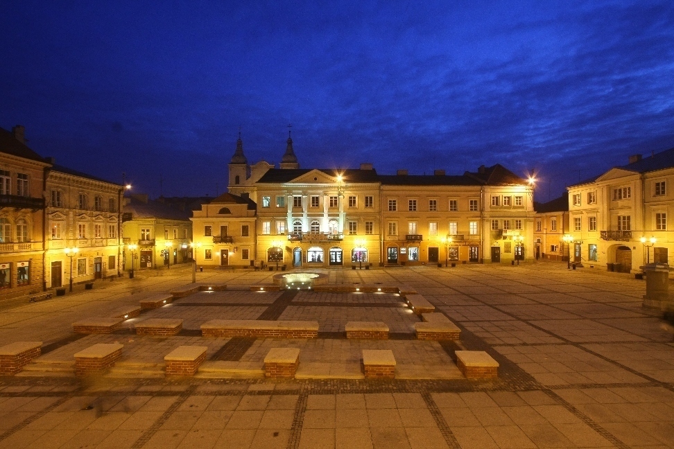 Piotrków Bełchatów i Tomaszów z największym spadkiem liczby mieszkańców