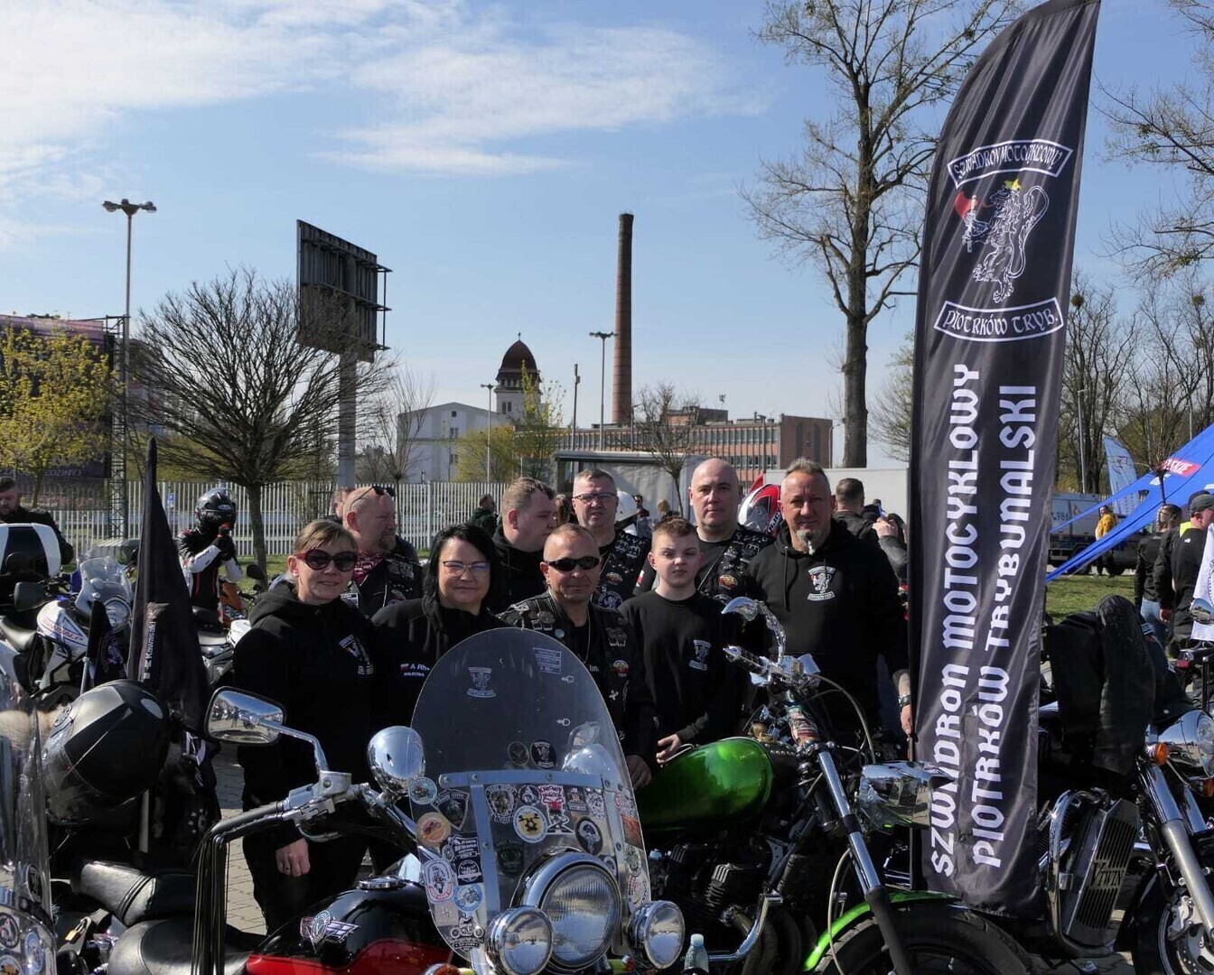 Motocykliści i mieszkańcy razem dla lasu w Piotrkowie rusza pierwsze motosprzątanie z rodzinnym piknikiem