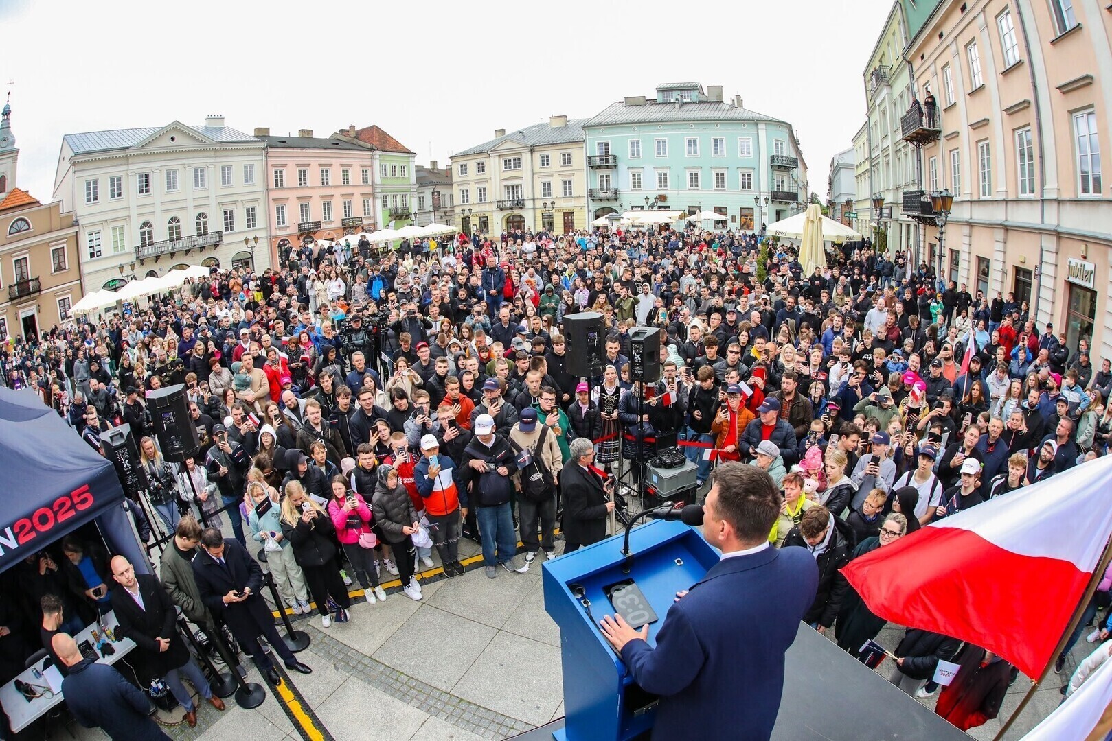 Sławomir Mentzen znowu w Piotrkowie. Na Rynku będzie QA grill i polityka bez garnituru