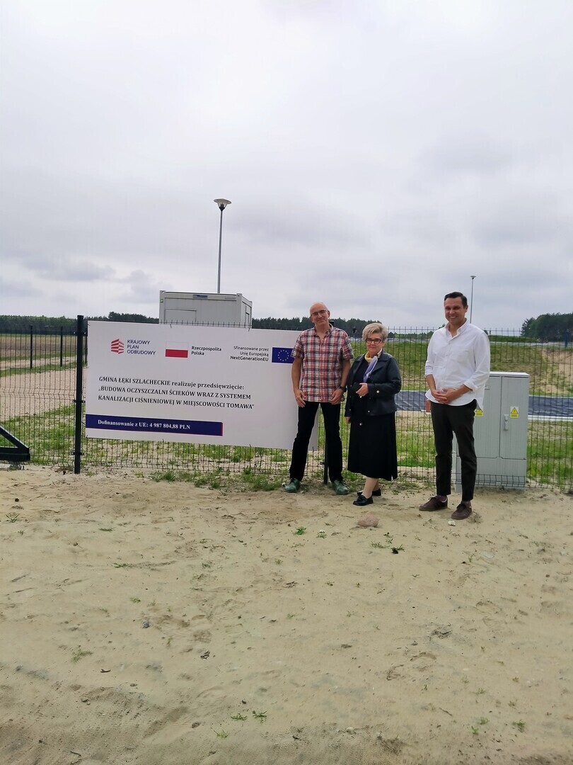 Nowa oczyszczalnia i kanalizacja w Tomawie. Gmina Łęki Szlacheckie zakończyła inwestycję