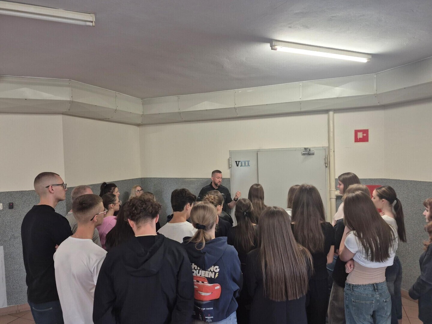 Uczniowie II Liceum Ogólnokształcącego w Piotrkowie Trybunalskim odwiedzili Areszt Śledczy w Piotrkowie Trybunalskim.