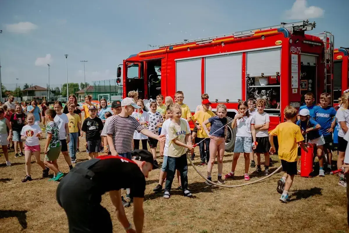 Przygłów zaprasza na Piknik Bezpieczeństwa. Edukacja pokazy i atrakcje dla całych rodzin