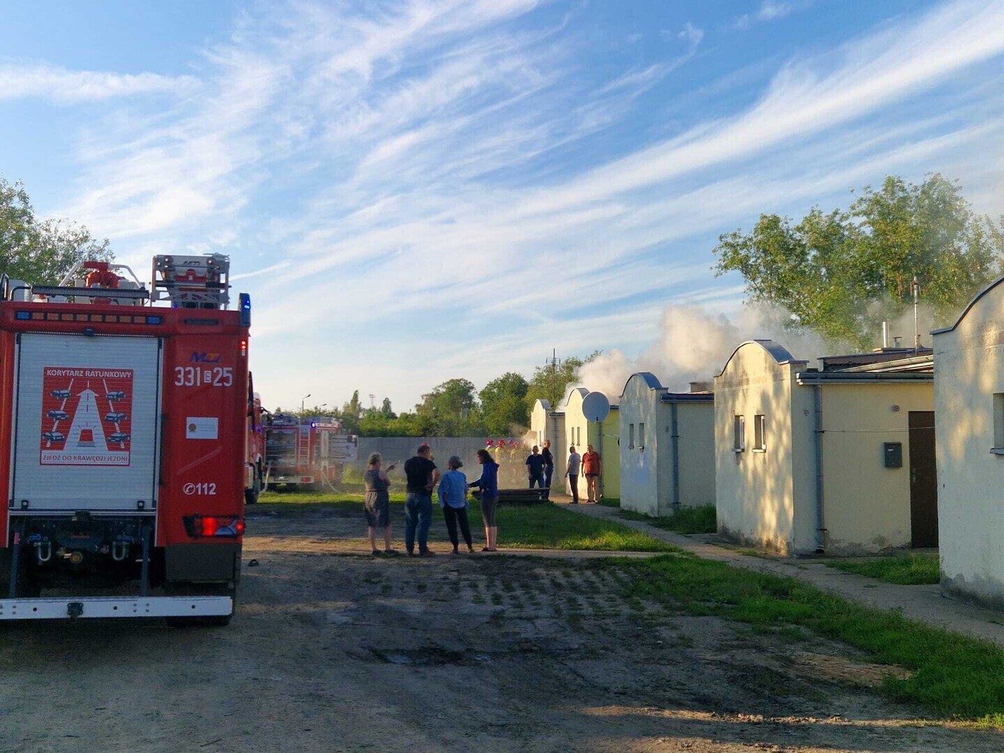 Pożar w budynku przy ul. Przemysłowej w Piotrkowie. Szybka reakcja straży pożarnej nikt nie ucierpiał