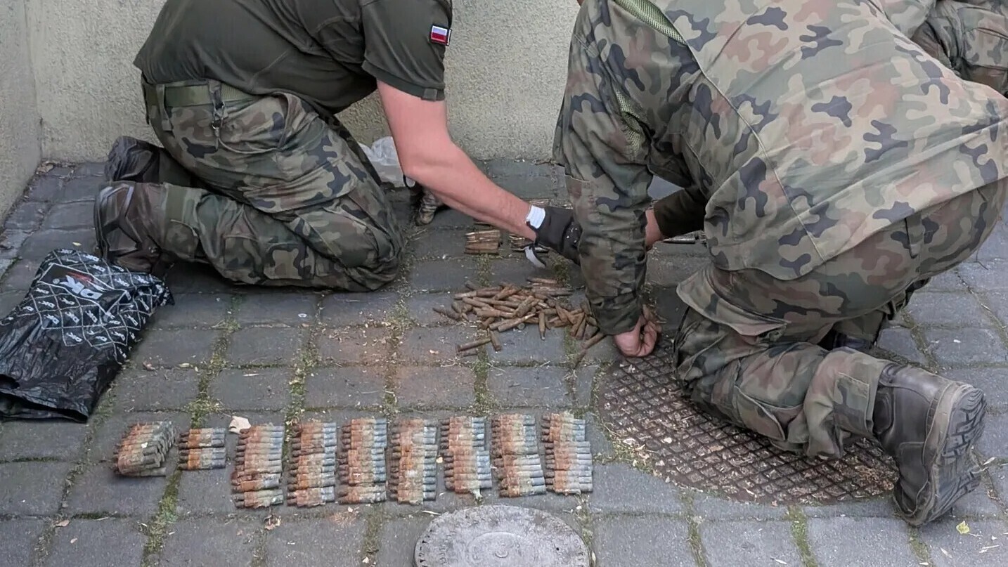 Prokuratura o amunicji znalezionej w Muzeum w Piotrkowie. Śledztwo trwa zarzutów na razie nie ma