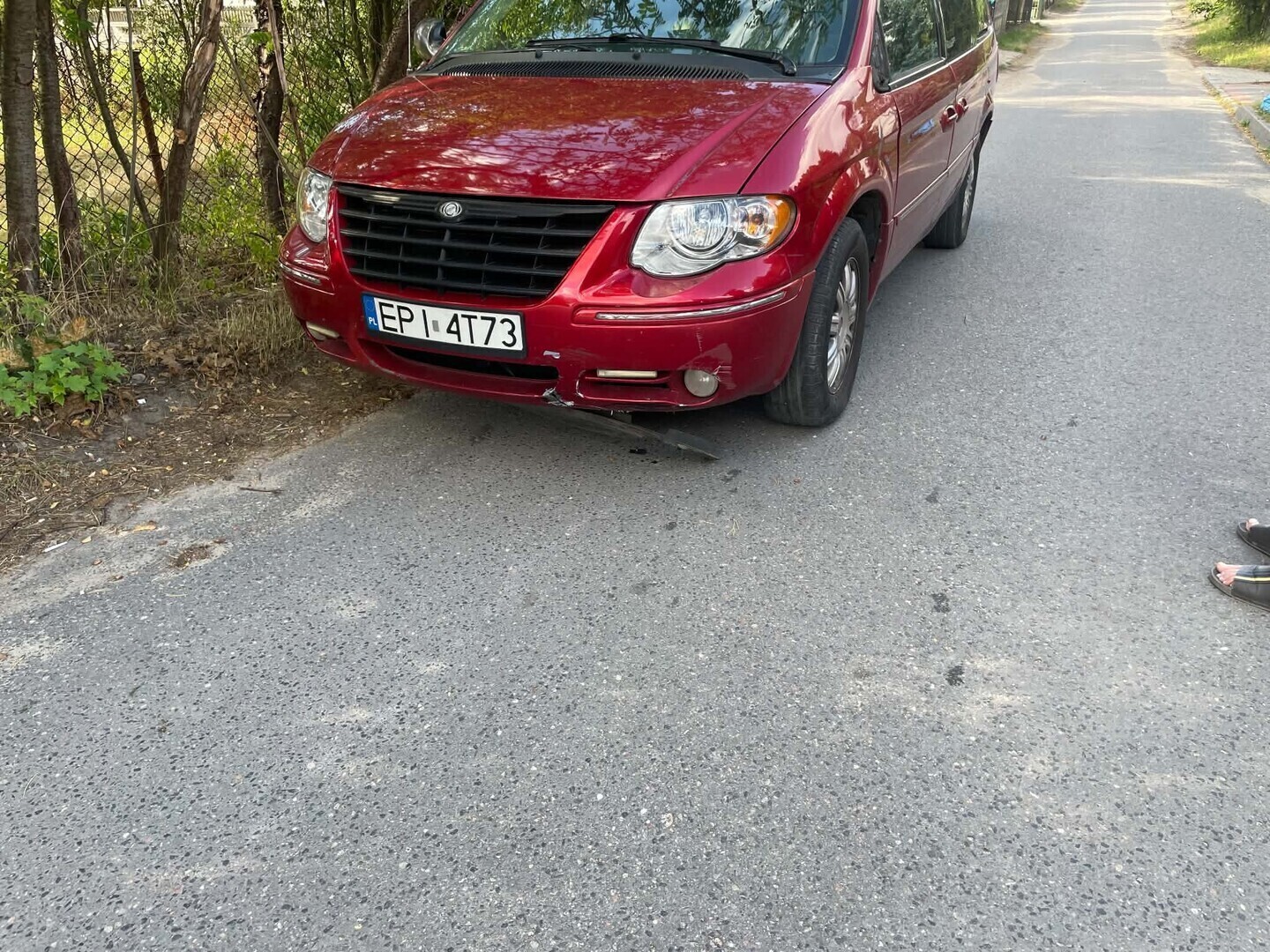 15-letni hulajnogista wjechał wprost pod Chryslera. Groźne zdarzenie we Włodzimierzowie