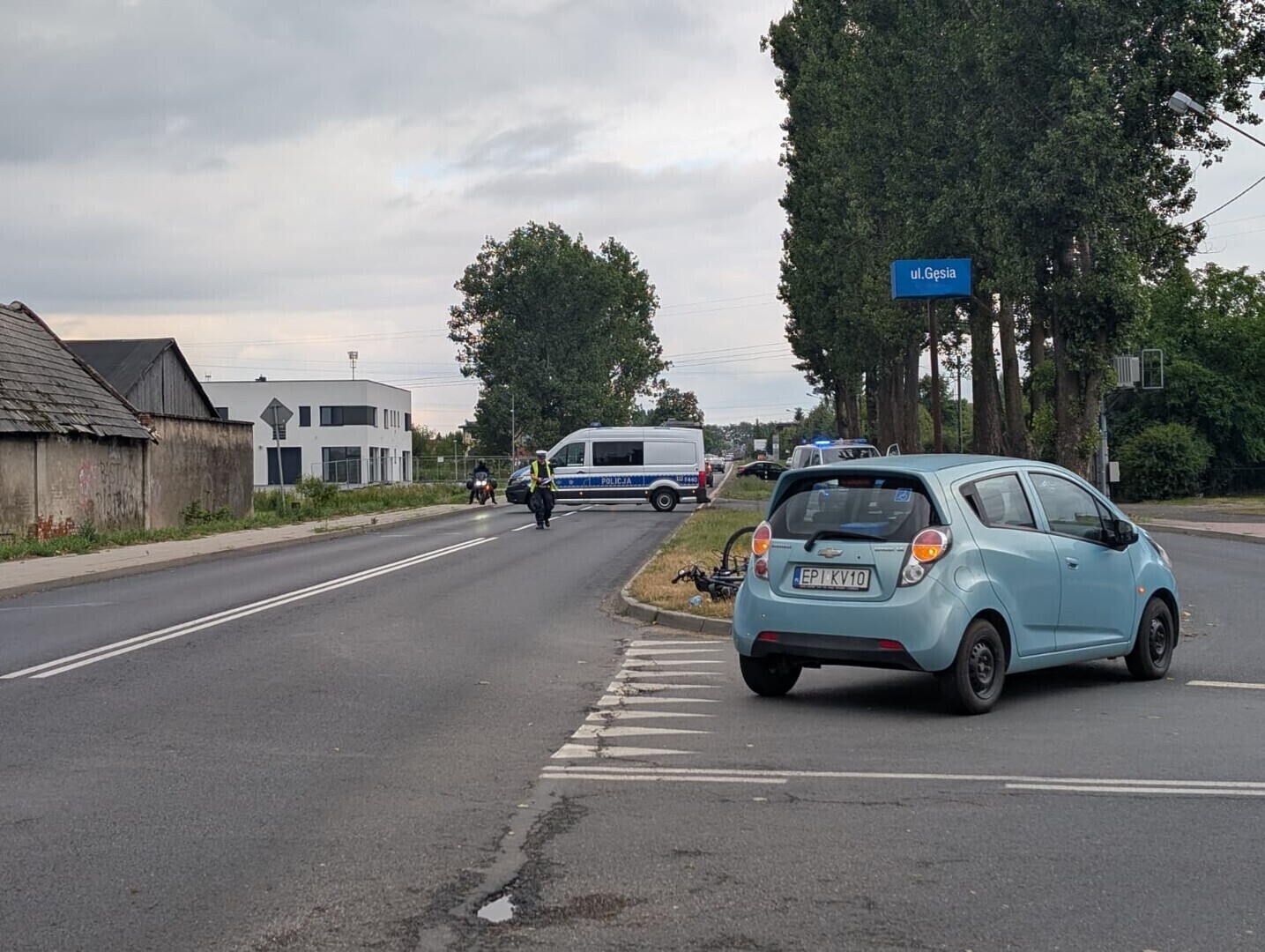 Zdarzenie z udziałem rowerzysty na ul. Łódzkiej. Policja wyjaśnia okoliczności