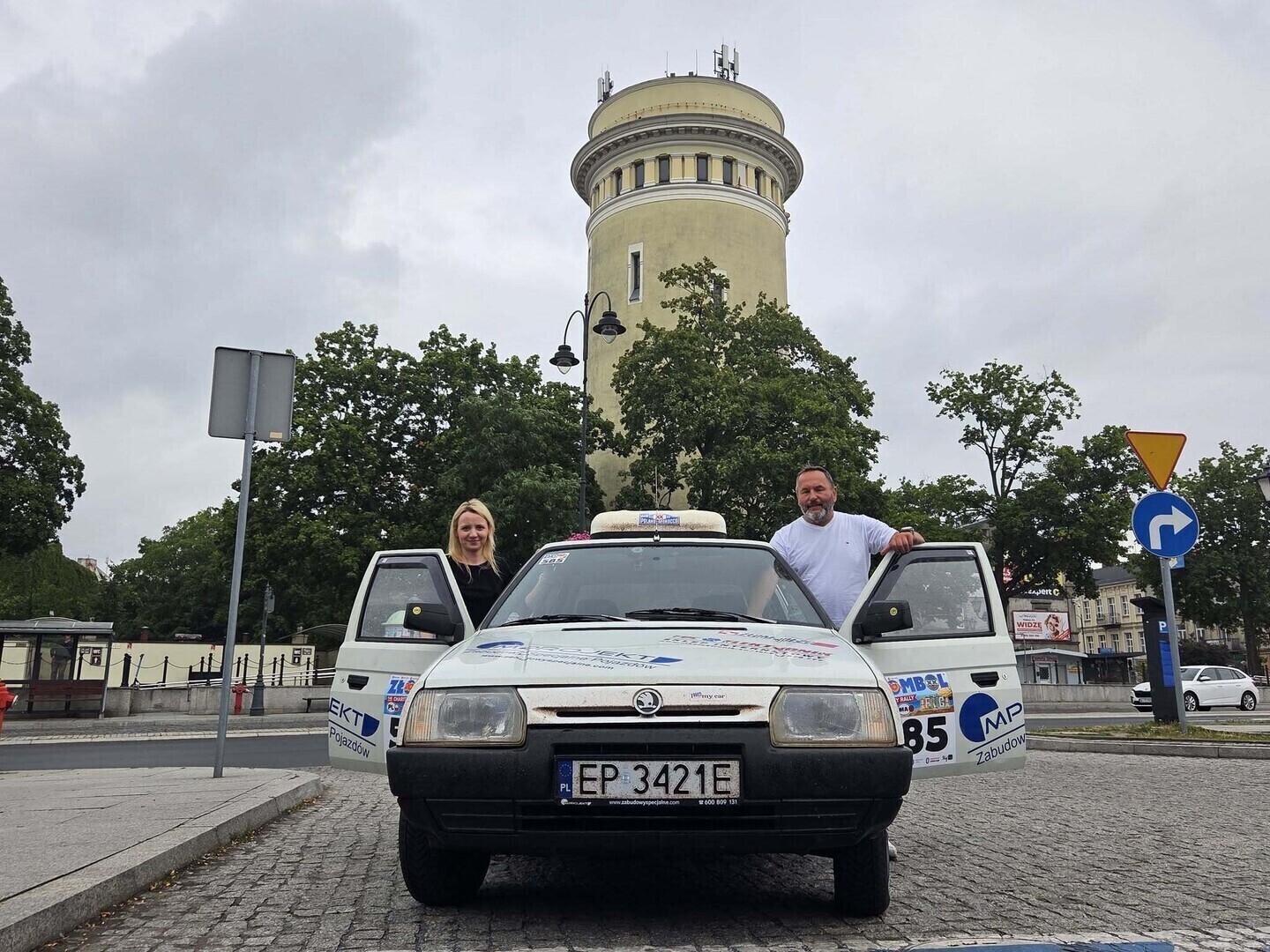 Ekipa z Piotrkowa wzięła udział w jubileuszowej - 20 edycji rajdu Złombol