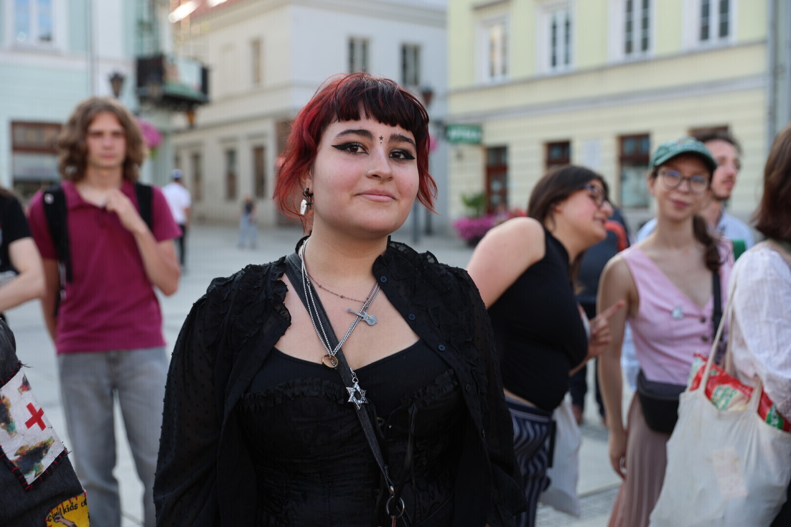 Kolejny koncert z cyklu Trybunalskie Granie odbył się w Rynku Trybunalskim. Tym razem publiczność rozgrzał zespół Hańba