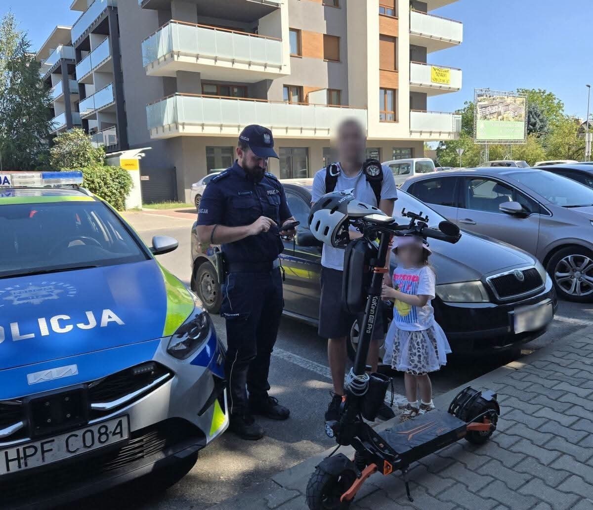 Policja kontroluje rowerzystów i użytkowników hulajnóg w Piotrkowie