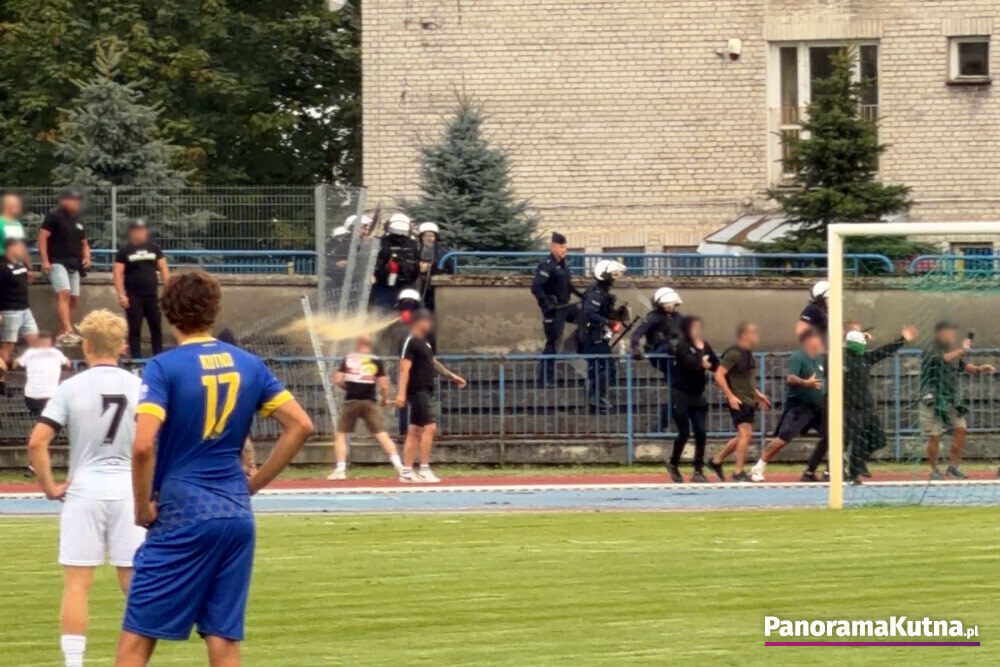 KS Kutno wydaje oświadczenie podczas gdy GKS Bełchatów chwali się wygraną