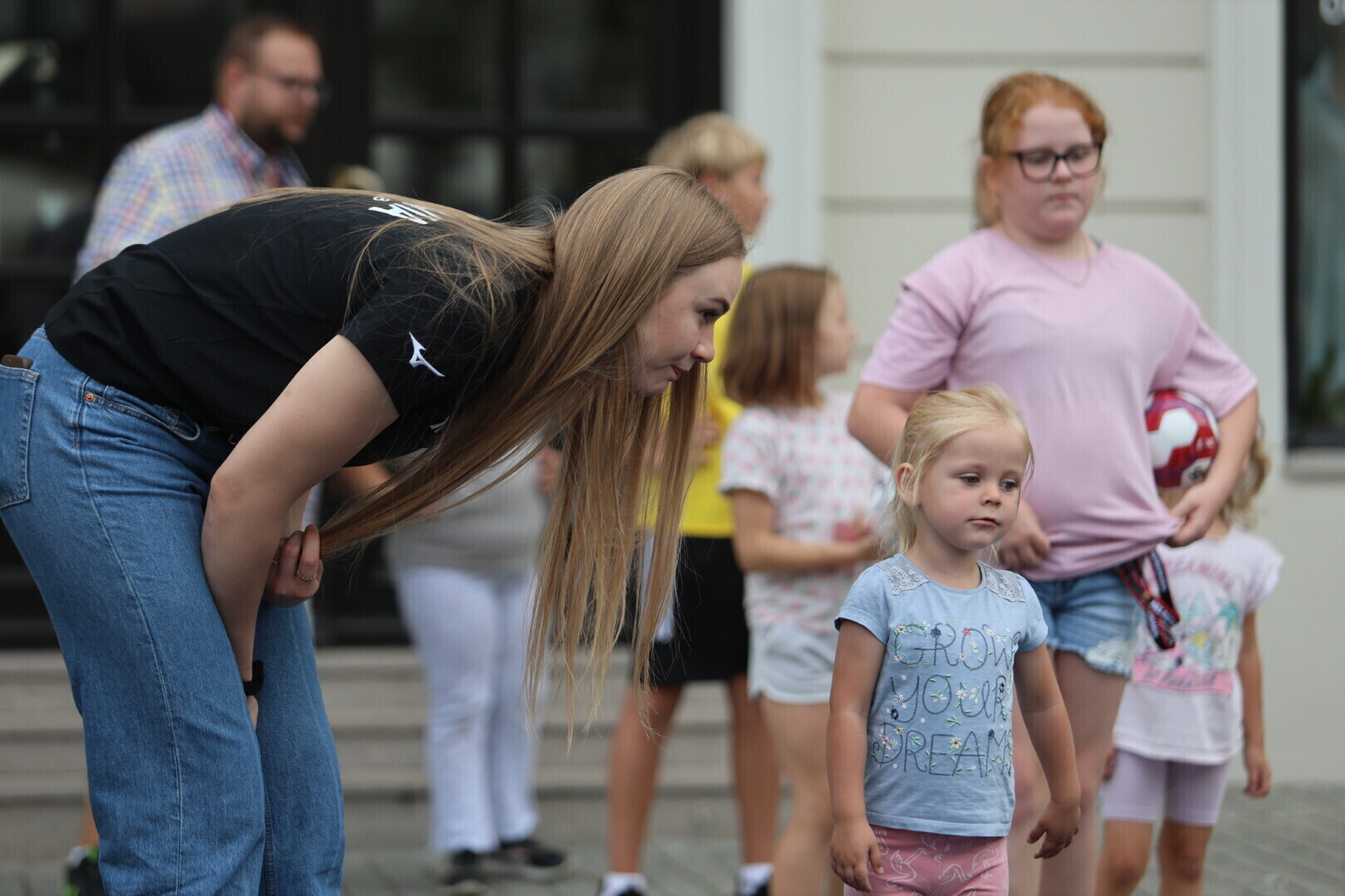Strefa piłki ręcznej i prezentacja przedsezonowa klubów Krasoń MKS Piotrcovii i MKS Piotrkowianina. Zakończenie wakacji w Rynku Trybunalskim trwa