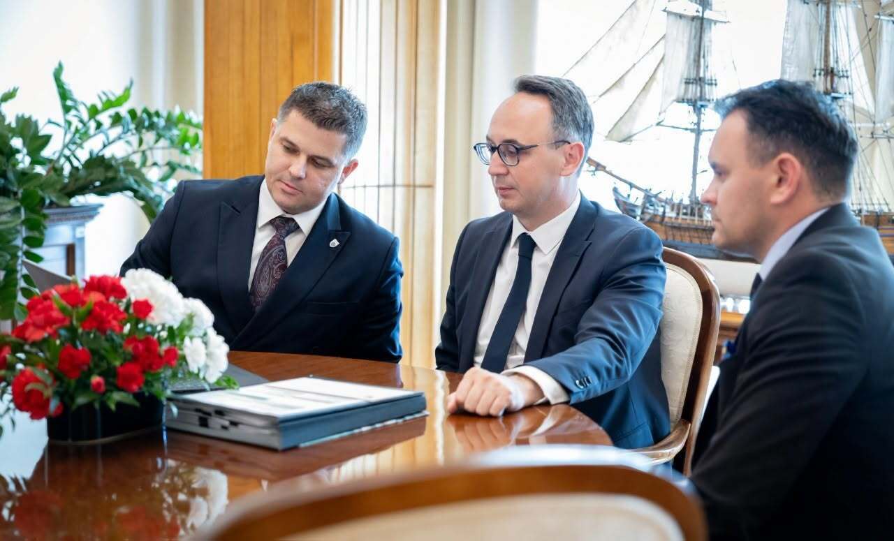 Burmistrz Kamieńska spotkał się z ministrem infrastruktury. Rozmawiali o drogach i strefie przemysłowej