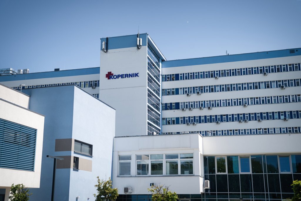 Szpitale w Łodzi i Piotrkowie przygotują miejsca doraźnego schronienia