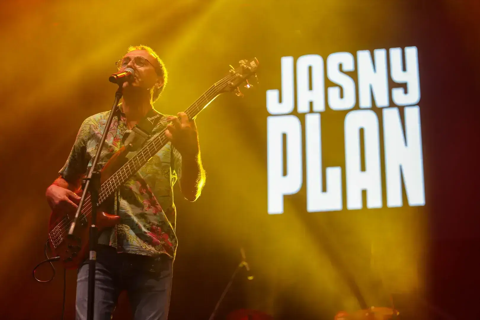 Jasny Plan od kuchni. Jak powstają piosenki teledyski i muzyczna współpraca piotrkowskiego zespołu