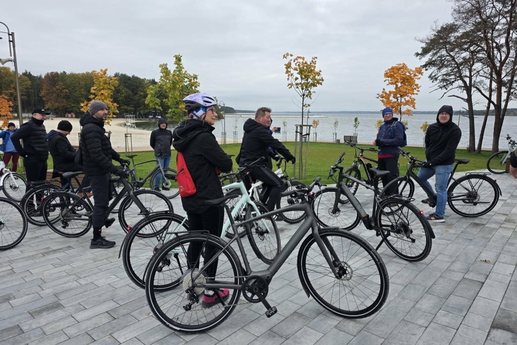 Powstaną koncepcje kolejnych tras rowerowych w Łódzkiem. Otwarzono oferty na dokumentację Velo Warta i Velo Pilica