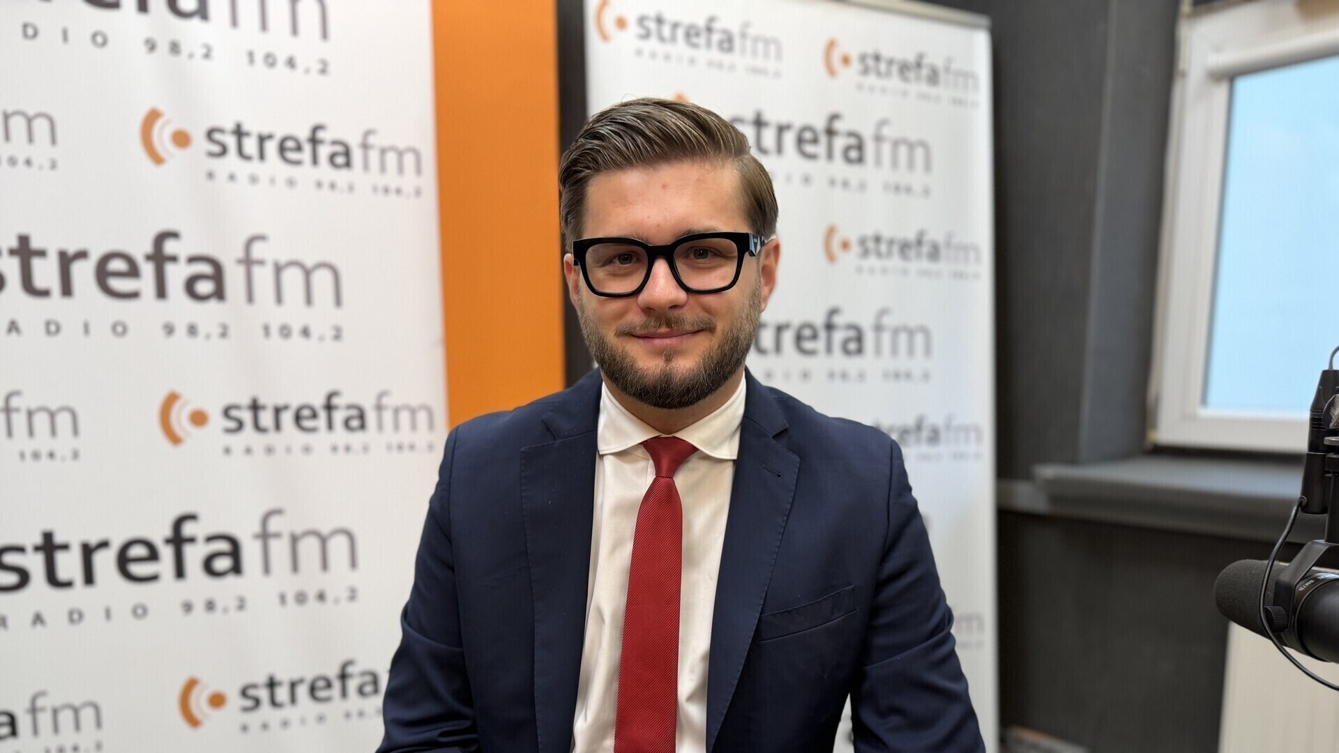 Tomasz Bartosiak z Konfederacji o nocnym zakazie alkoholu rolnictwie i mieszkaniach