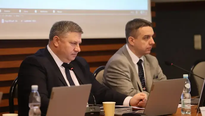 O spółkach miejskich podczas sesji nadzwyczajnej Rady Miasta w Piotrkowie