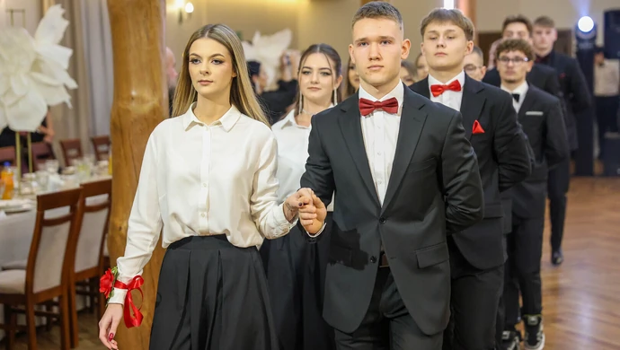 Fantastyczny polonez i zabawa do rana. Studniówka „Ekonomika” 