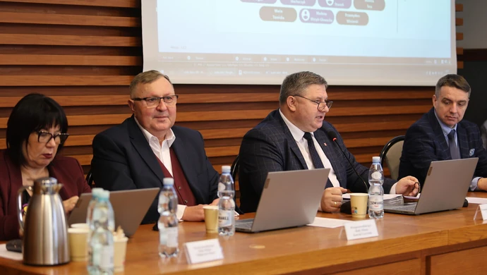 Co z MZK w Piotrkowie? XXX sesja Rady Miasta [Na żywo]