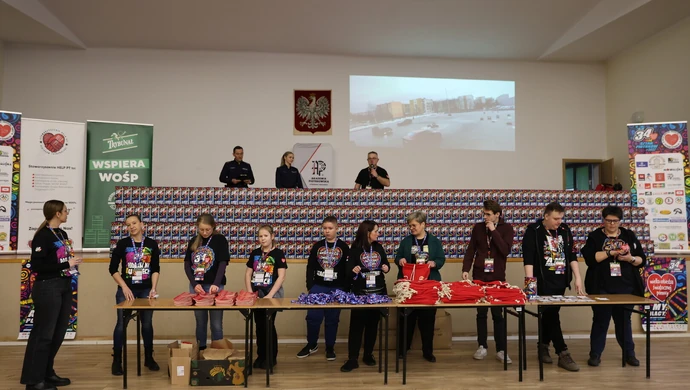 WOŚP coraz bliżej. Wolontariusze odebrali puszki w Piotrkowie