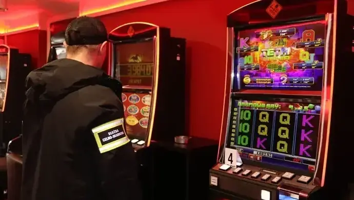   Łódzka KAS podsumowała efekty działania Urzędu Celno - Skarbowego w 2025 roku