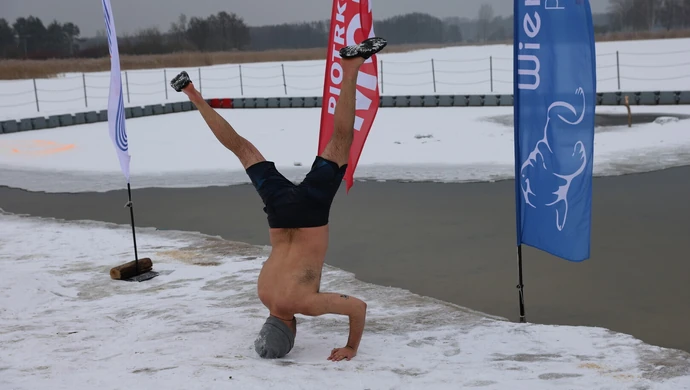 Walentynkowe morsowanie z OSiRem w Piotrkowie 