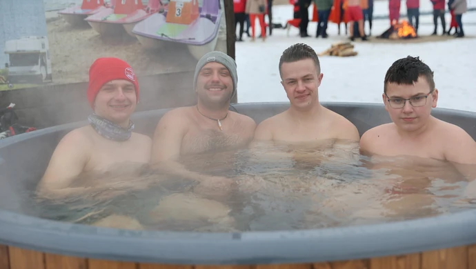 Walentynkowe morsowanie z OSiRem w Piotrkowie 