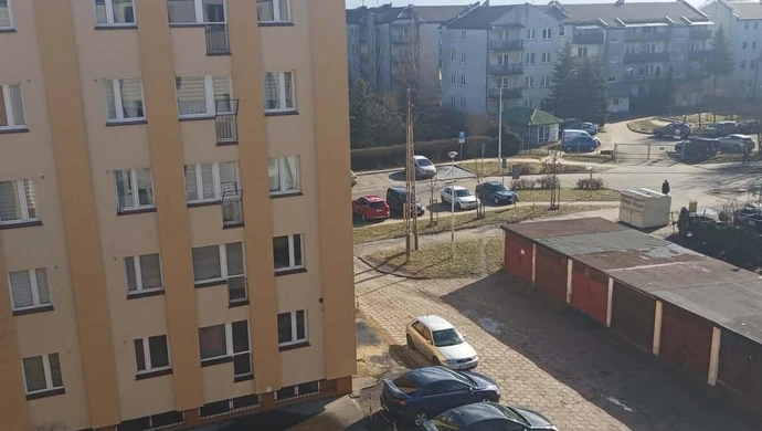 Seryjny podglądacz na osiedlu Wyzwolenia w Piotrkowie? 