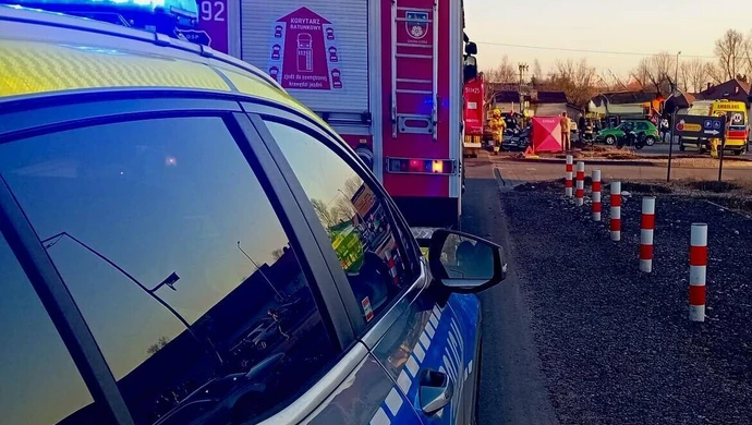 Wypadek z udziałem motocyklisty. Sprawcą jednak kierująca Fordem