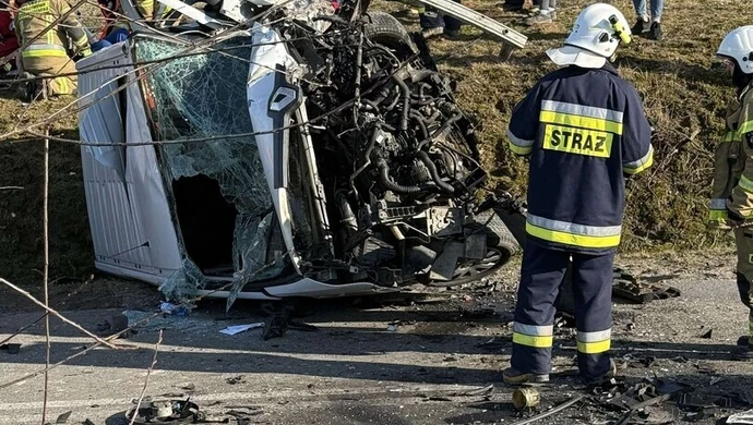 Śmiertelny wypadek w Podolinie. Na miejscu trwa akcja służb