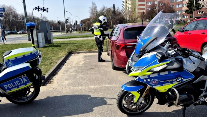 Policyjna akcja „Łapki na kierownicę” także w Piotrkowie