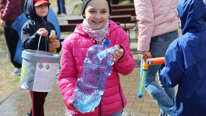 Parafianie nie zawiedli-  wiadra wody, wielka bitwa i mnóstwo dobrej zabawy!