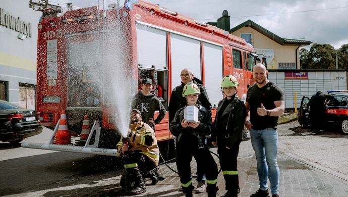 Śmigus-dyngus pełen pomocy – strażacy i mieszkańcy dla Ryśka