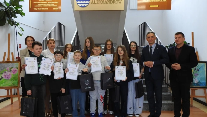 Młodzież z gminy Aleksandrów sprawdziła swoją wiedzę pożarniczą