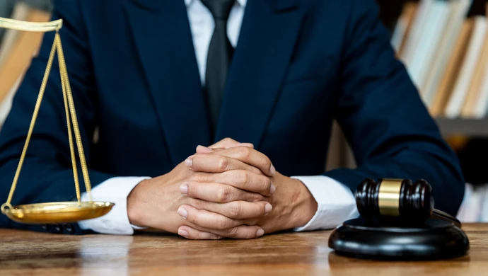 Koszty usług prawnych – od czego zależy wynagrodzenie adwokata?