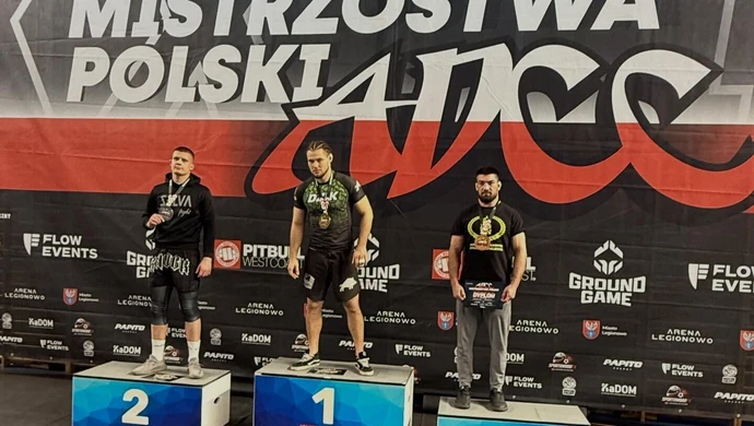 Srebrny medal piotrkowskiego zawodnika w MP w grapplingu