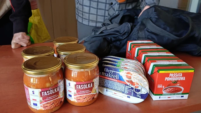 Żywność trafiła do potrzebujących