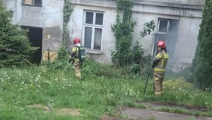 Paliła się kamienica przy Al. 3 Maja w Piotrkowie